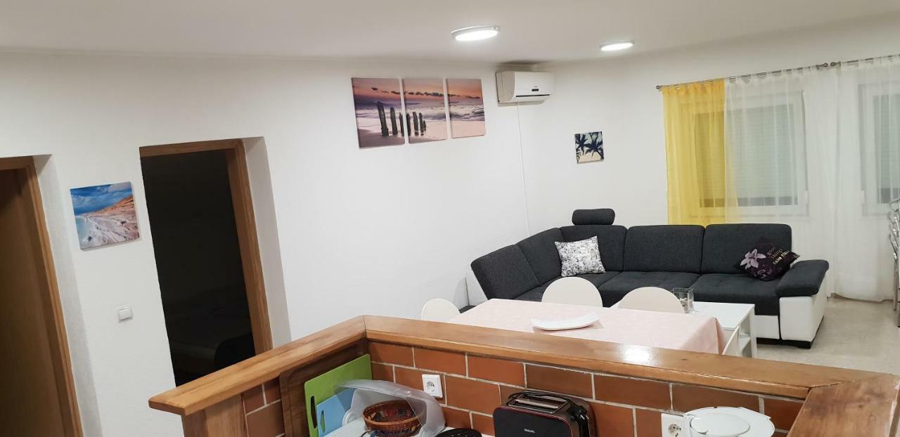 Apartma Jelka Novigrad  Luaran gambar
