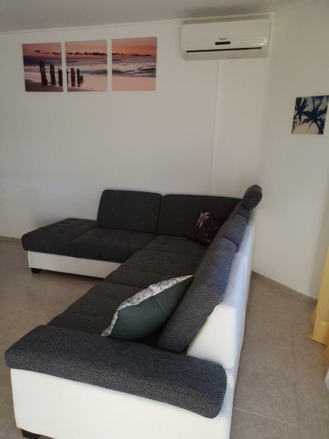 Apartma Jelka Novigrad  Luaran gambar